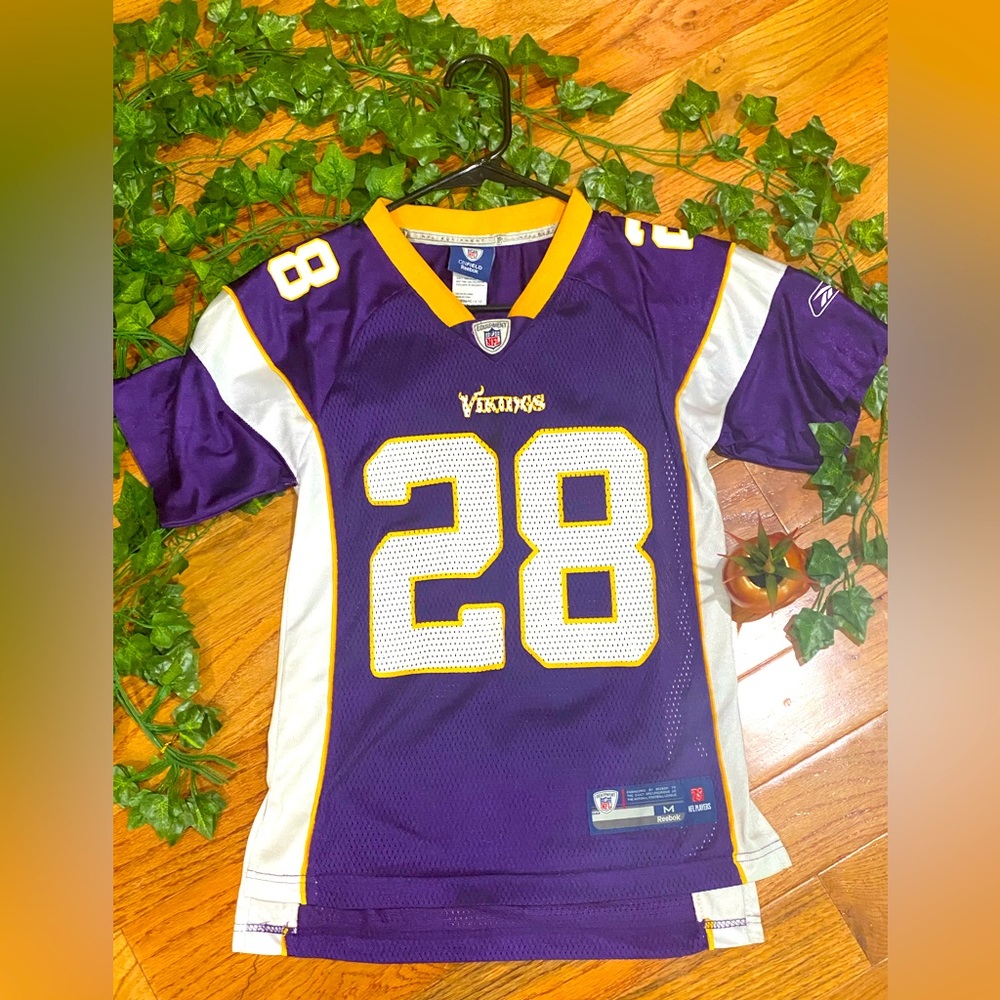 NFL Vikings 28 Jersey size Medium